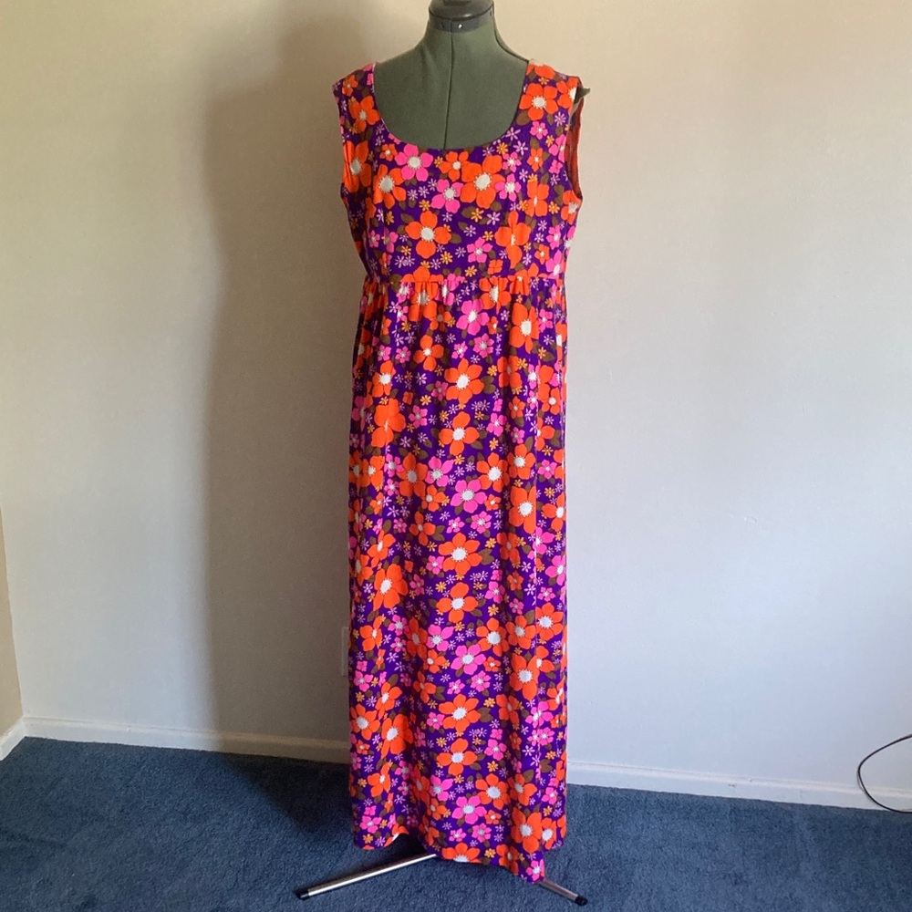 Groovy 1970s Floral Sleeveless Maxi Dress - Orange and Purple